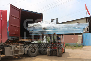 GeeLong ekspor dua wadah kayu lapis membuat mesin termasuk mesin penyebar lem pneumatik dan mesin penggiling pisau dan meja angkat hidrolik dan lem mixer