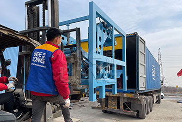 Cina GEELONG mengekspor 6 set lini mesin mengupas veneer 4 kaki