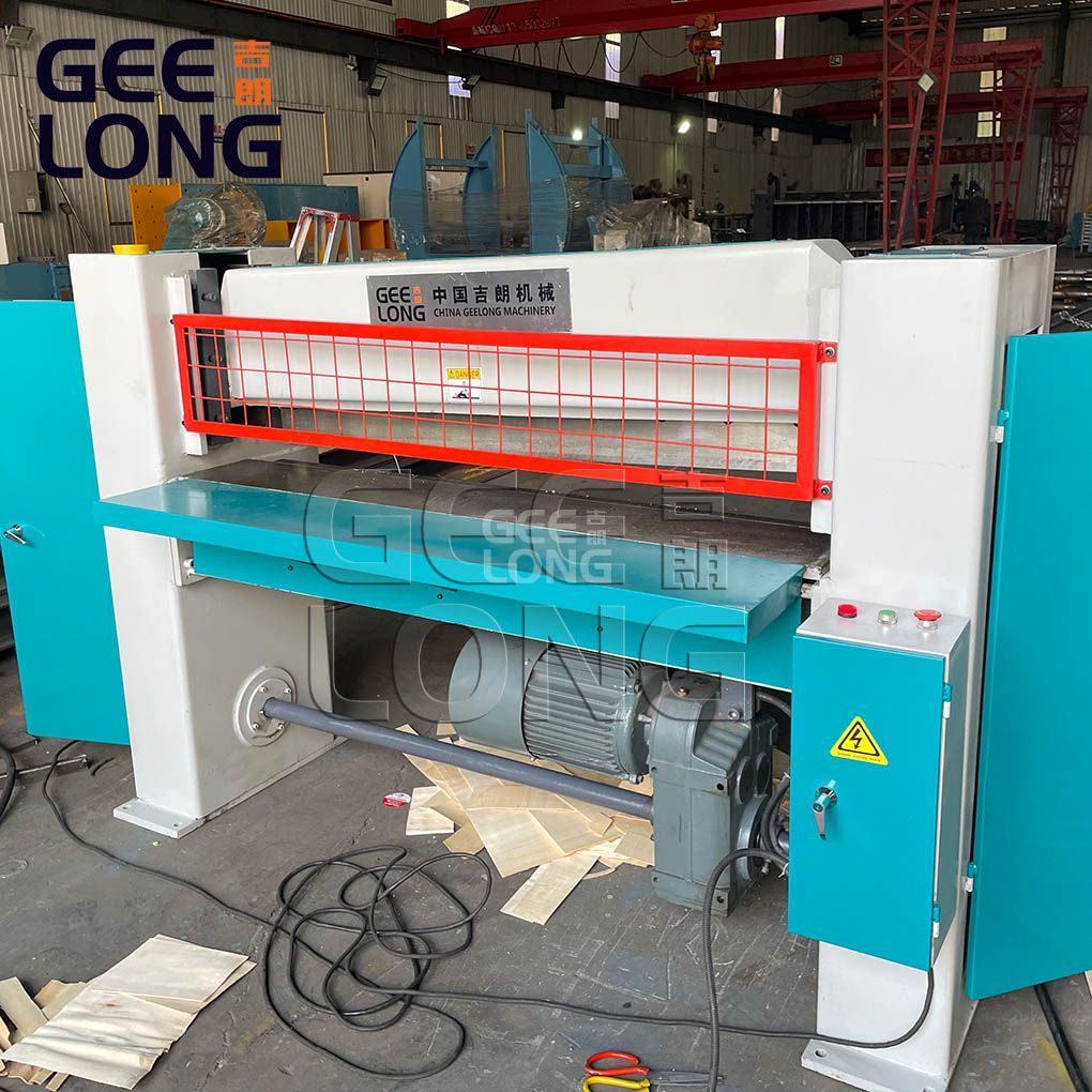 Mesin Pemotong Veneer untuk veneer pola vertikal Mesin Pemotong Veneer untuk veneer pola vertikal