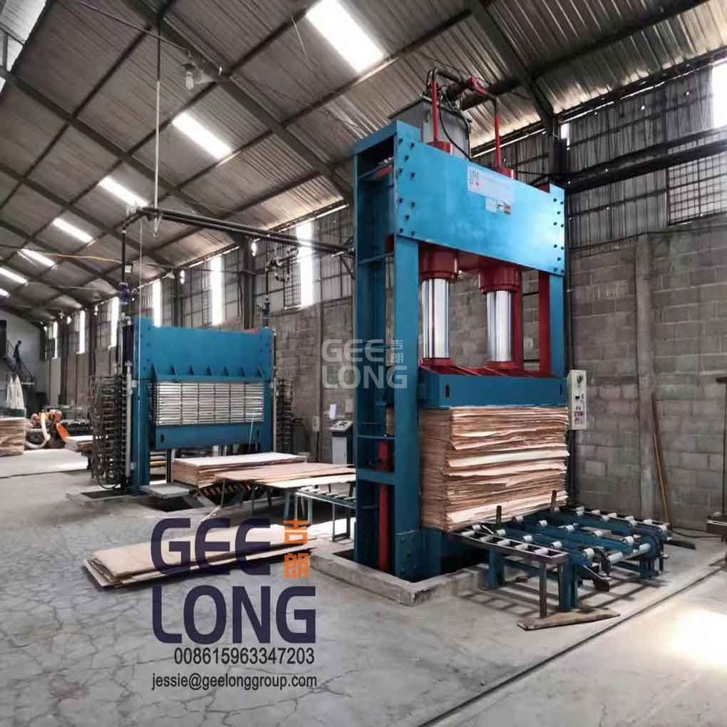 400T kayu lapis mesin press dingin dengan silinder atas