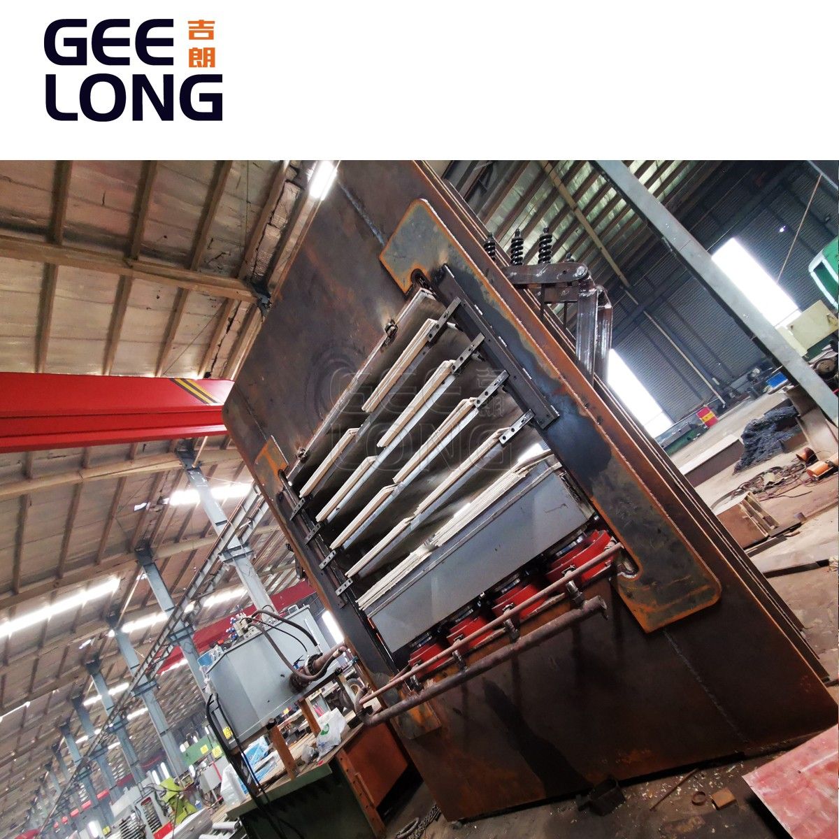 Mesin press panas kulit pintu MDF